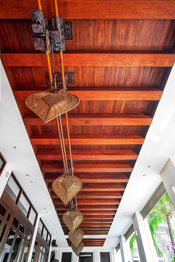 old fashioned ceiling fan