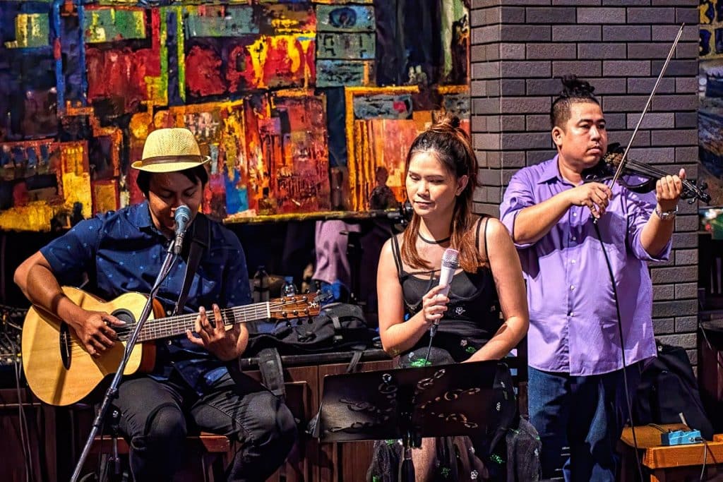 Live music jazz bar in Bangkok